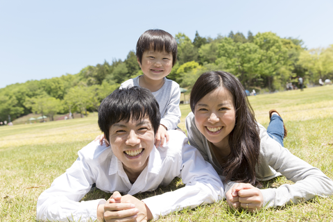 Bí quyết nuôi dạy con tự lập đáng học hỏi của cha mẹ Nhật