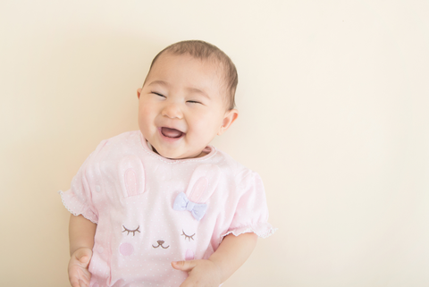 Từ 0-2 Tuổi: Hãy Để Trẻ Cảm Nhận Được Tình Yêu Thương Trong Gia Đình