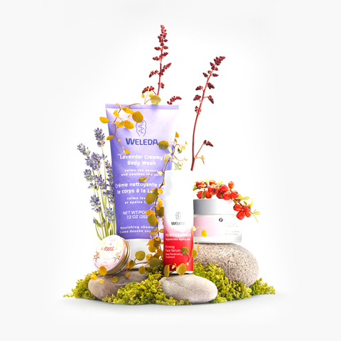 Nước hoa hồng đất sét và tro núi lửa The Face Shop