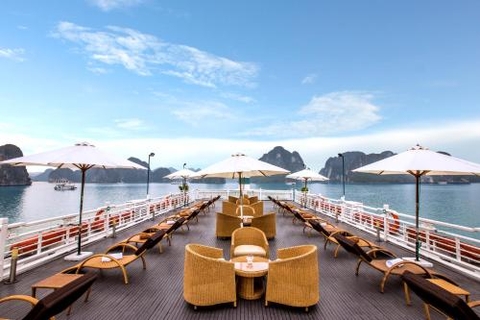 Bhaya Classic Cruise: 2 days-1 night/ 3 days- 2 nights (Hanoi- Halong Bay- Tuan Chau)-2,500,000 VND.