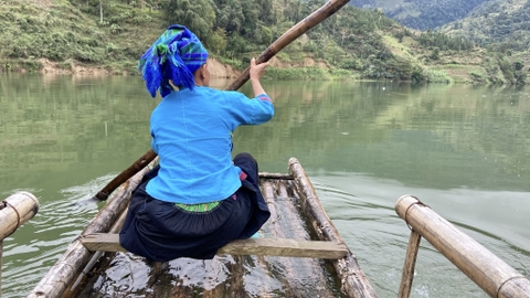Day trip Hoang Su Phi local market + hiking on Sunday.