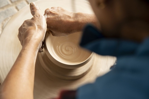 Hanoi- Mai Chau- Pu Luong- Ninh Bình- Hạ Long/ Lan Ha- Bat Trang Pottery village