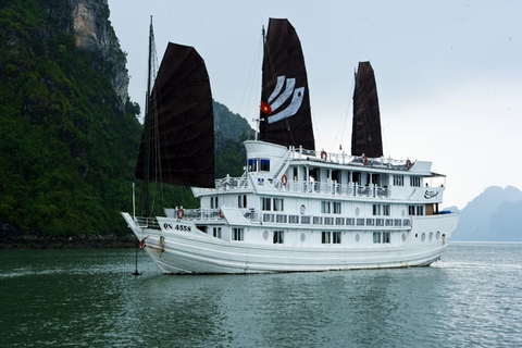 Bhaya Classic Cruise: 2 days-1 night/ 3 days- 2 nights (Hanoi- Halong Bay- Tuan Chau)-2,500,000 VND.