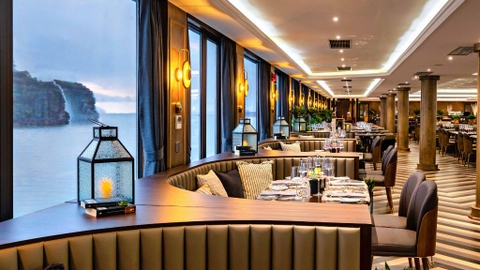 Ambassador 1 Cruise: 2 days- 1 night/ 3 days- 2 nights (Hanoi- Halong Bay- Tuan Chau)-4,150,000 VND.