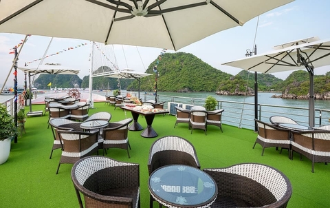 Arcady Premium Cruise Daily: Hà Nội- Hạ Long- Tuần Châu -950,000 VND