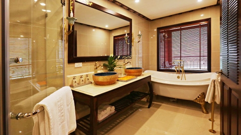 Indochine Cruise: 2 days-1 night/ 3 days-2 nights (Hanoi- Halong Bay/ Lan Ha Bay- Tuan Chau)-3,290,000 VND