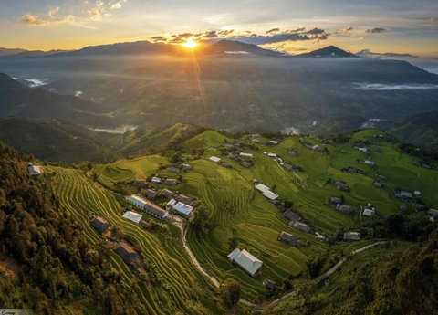 How to go in/out Nam Ly Retreat