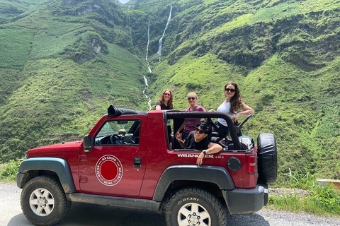 4 days Ha Giang Loop by Jeep-SUV car/ Circuit en Jeep- SUV privée