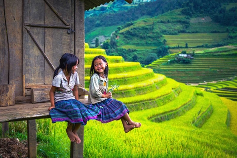 Sapa 3 days package trip by a private car