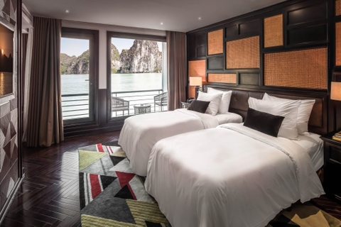 Ambassador 1 Cruise: 2 days- 1 night/ 3 days- 2 nights (Hanoi- Halong Bay- Tuan Chau)-4,150,000 VND.