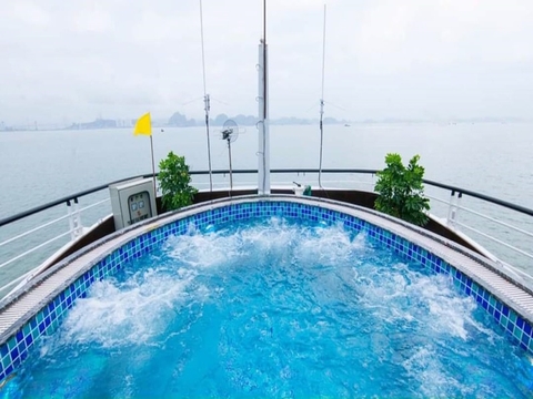 La Casta Daily Cruise: Hà Nội- Hạ Long- Tuần Châu- 1,080,000 VND