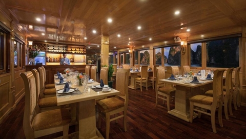 Cruise Maia- Daily Departure: Hà Nội- Hạ Long- Tuần Châu- 950,000 VND