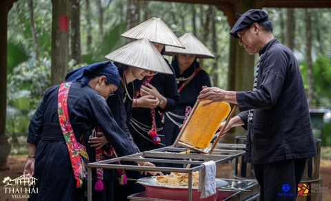 2 Days Experiencing & Exploring Thai Hai CBT Village