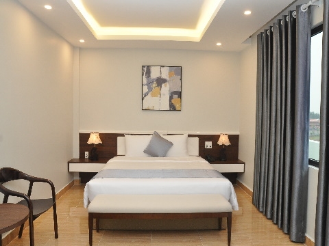 Phòng Deluxe Có Giường Cỡ Super King size