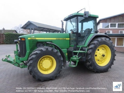 John Deere 8200