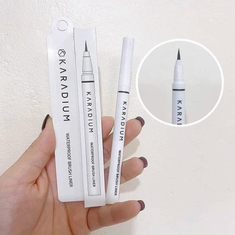 Bút Kẻ Mắt Nước Karadium Waterproof Brush Liner