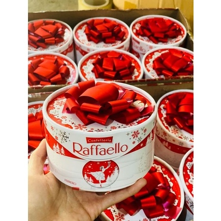 Kẹo dừa Nga Raffaello hộp nơ 100gr