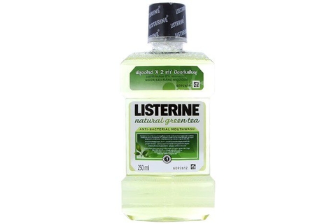 Nước súc miệng Listerine Thái 250ml