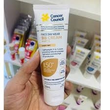 Kem BB da mặt ban ngày 3 in1  Cancer Council 50ml