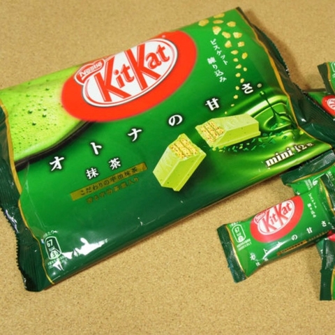 Bánh KITKAT trà xanh Nhật Bản ( 12 thanh )