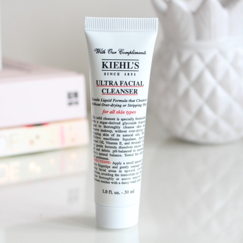 SỮA RỬA MẶT TẠO BỌT DỊU NHẸ KIEHL'S ULTRA FACIAL CLEANSER