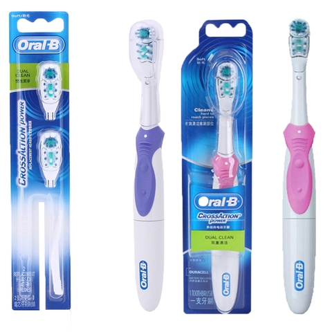 BÀN CHẢI PIN ORAL-B 3D WHITE
