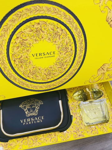 SET NƯỚC HOA VERSACE YELLOW DIAMOND EDT 90ML + LOTION SỮA TẮM 2x100ml + TÚI VERSACE