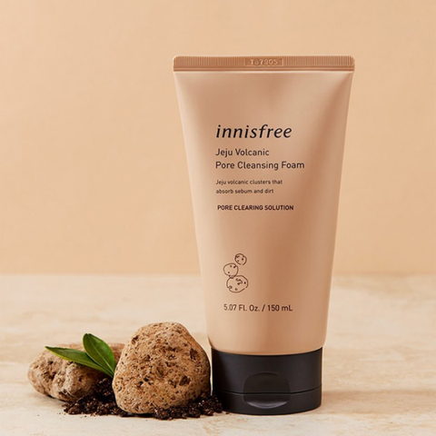 SỮA RỬA MẶT INNISFREE JEJU VOLCANIC PORE BHA CLEANSING FOAM - 150ML (MẪU 2019) TRO NÚI LỬA + BHA