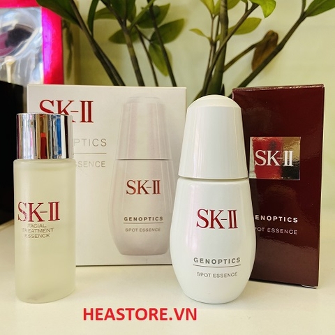 SET TINH CHẤT TRỊ NÁM SKII GENOPTICS SPOT ESSENCE