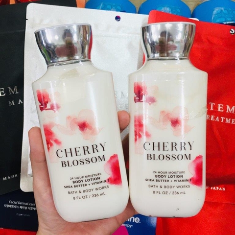 SỮA DƯỠNG THỂ CHERRY BLOSSOM BATH & BODY WORKS 236 ML