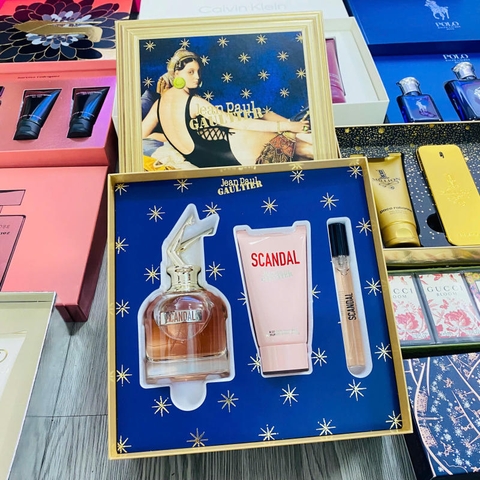 SET NƯỚC HOA NỮ JEAN PAUL GAULTIER SCANDAL EDP ( EDP 80ML, EDP 10ML, LOTION 75ML)