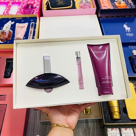 SET NƯỚC HOA NỮ CALVIN KLEIN EUPHORIA EDP ( 1 NƯỚC HOA 100ML, 1 NƯỚC HOA 10ML, BODY LOTION 200ML)