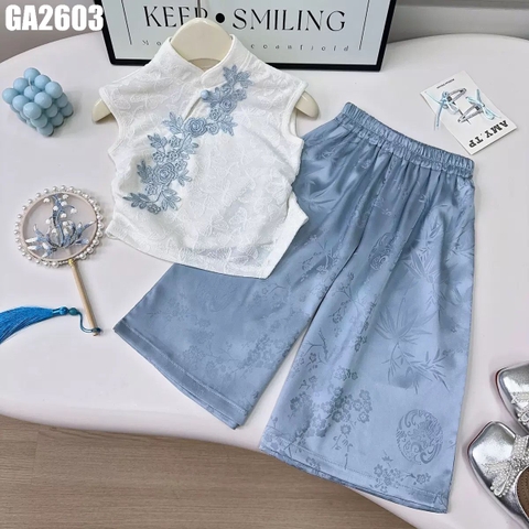 Set Áo Thêu Hoa Quần Hoa Văn