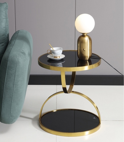 Bàn Góc Sofa 2 Tầng Mặt Kính Đen Chân Sắt Vàng - BT202.1