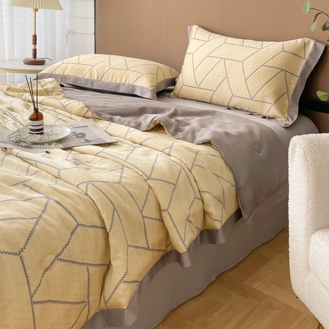 Bộ Chăn Ga Gối Lụa Tencel Nền Màu Vàng In Hình Họa Tiết Sọc Đan Chéo Nhau Độc Lạ - LTC07