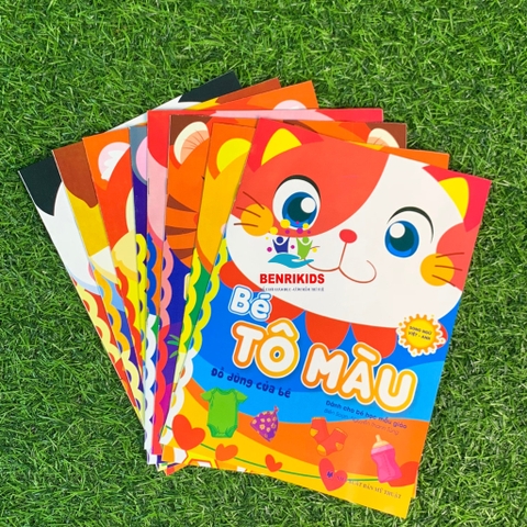 Bộ 8 Quyển Vở Tập Tô Màu Cho Bé 3 4 5 Tuổi Với 8 Chủ Đề Song Ngữ Anh - Việt