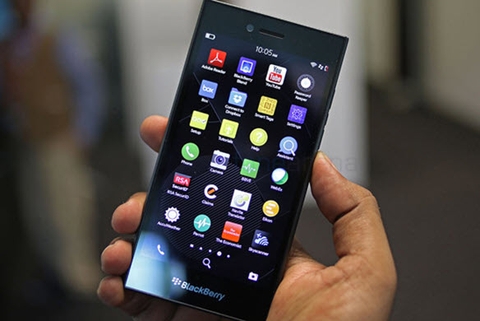 Siêu phẩm BlackBerry Leap có nhiều thiết kế đột phá