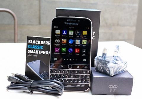 Cách phân biệt Blackberry chính hãng và hàng xách tay