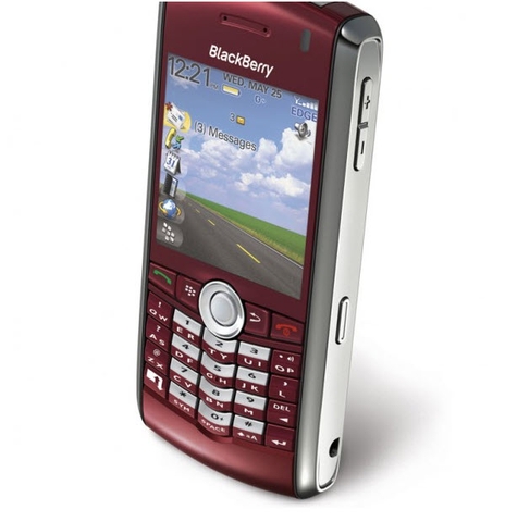 Điện thoại BlackBerry 8100 – đẳng cấp của doanh nhân