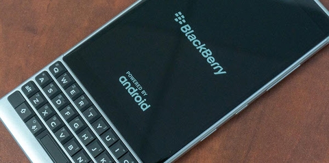 Có nên mua BlackBerry Key2 cũ hay không?