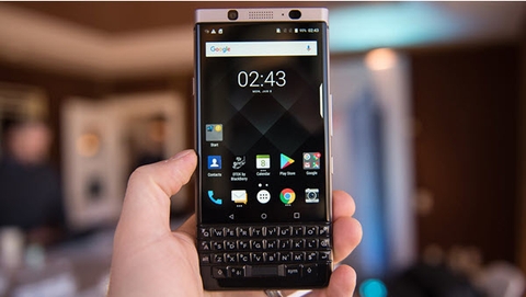 BlackBerry Keyone 2 sim – thiết kế bức phá với màu hồng tinh tế