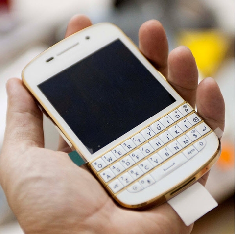 Tính năng vượt trội của BlackBerry Q10 Gold