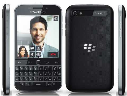 Điện thoại BlackBerry Q20 giá rẻ hấp dẫn với bàn phím cứng khác biệt
