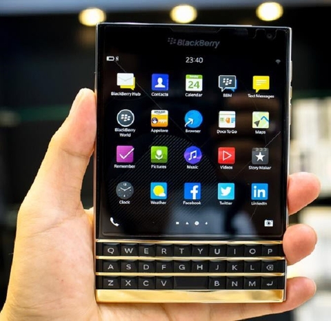 Đánh giá về thiết kế và tính năng điện thoại Blackberry