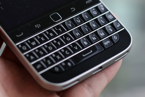 Ấn Tượng với Pin của Blackberry Classic Q20