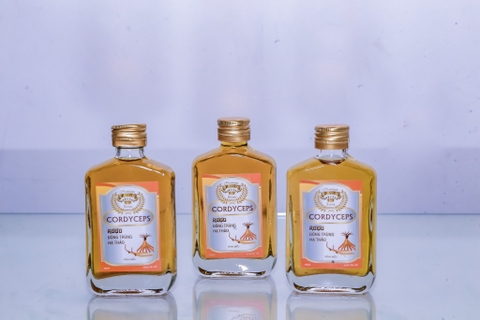 RƯỢU ĐÔNG TRÙNG HẠ THẢO 100ML