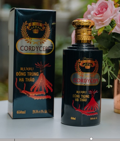 RƯỢU ĐÔNG TRÙNG HẠ THẢO XO 650ML