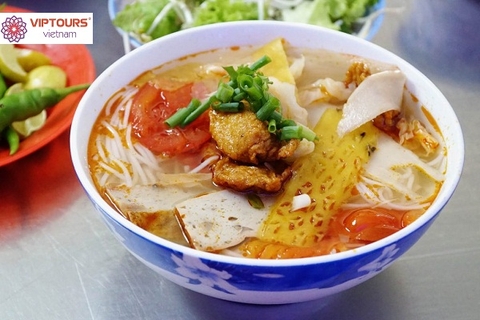 Bún chả cá ông Tạ Đà Nẵng