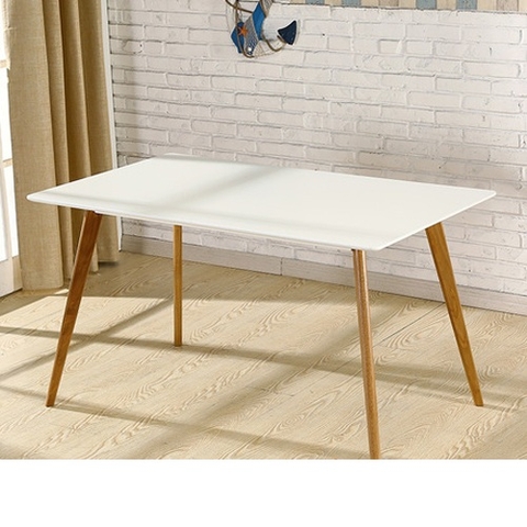 Bàn ăn hiện đại nhập khẩu giá rẻ cho chung cư Mã E124