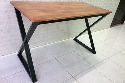 Bàn chân sắt X mặt gỗ : BGX120